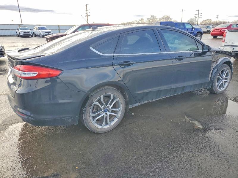 Photo 3 from auction – 2017 FORD FUSION SE with VIN 3FA6P0HD4HR221521