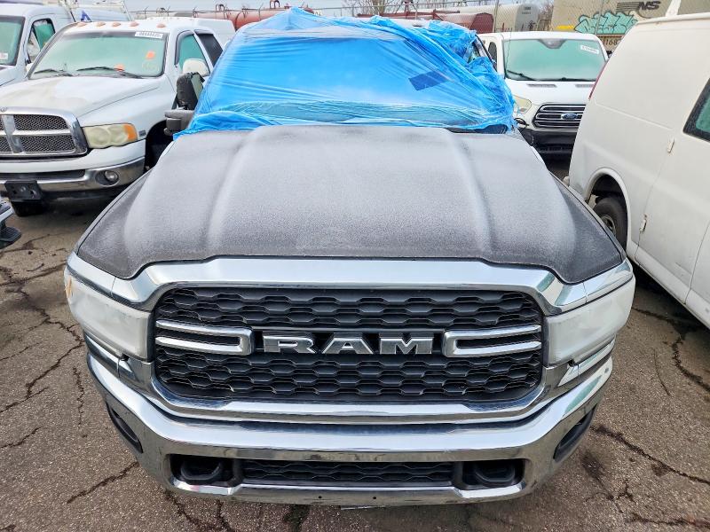 Photo 5 from auction – 2024 RAM 2500 with VIN 3C6UR5DL8RG221581