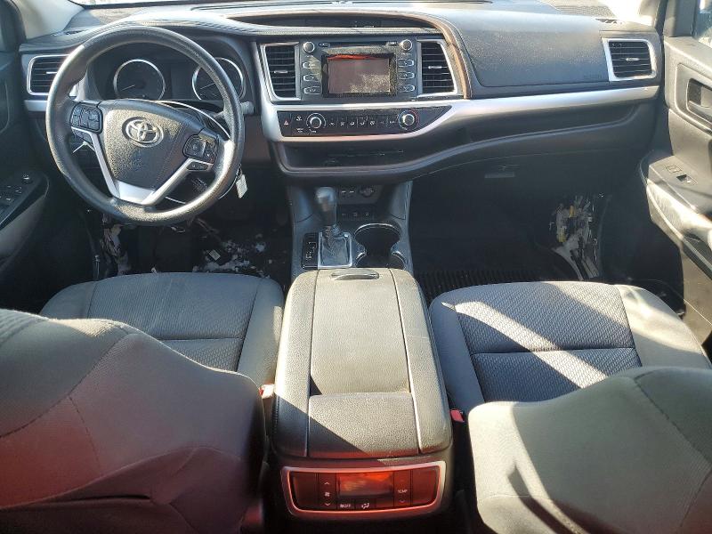 Photo 8 from auction – 2019 TOYOTA HIGHLANDER with VIN 5TDBZRFH3KS951616