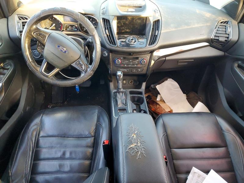 Photo 8 from auction – 2017 FORD ESCAPE with VIN 1FMCU9J90HUC81008
