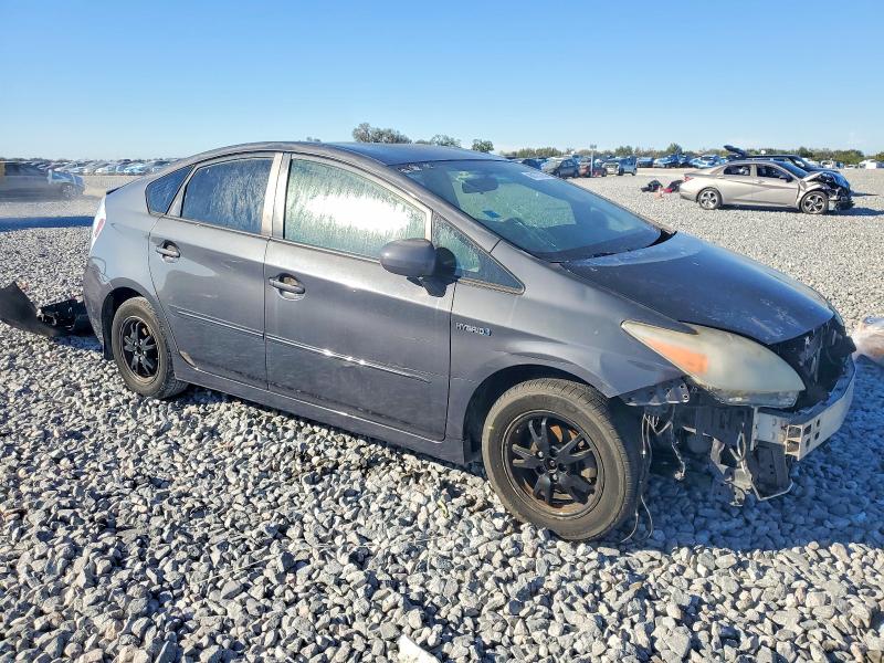 Photo 4 from auction – 2013 TOYOTA PRIUS with VIN JTDKN3DU4D5622313