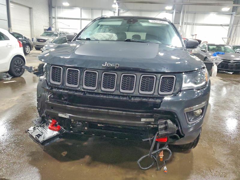 Photo 5 from auction – 2018 JEEP COMPASS with VIN 3C4NJDDB9JT199883
