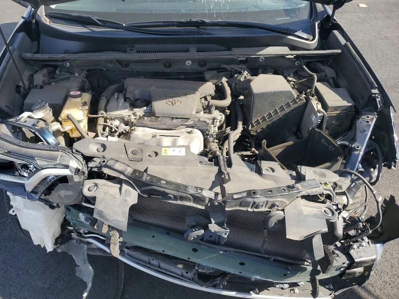 Photo 12 from auction – 2017 TOYOTA RAV4 with VIN JTMWFREV5HJ714620