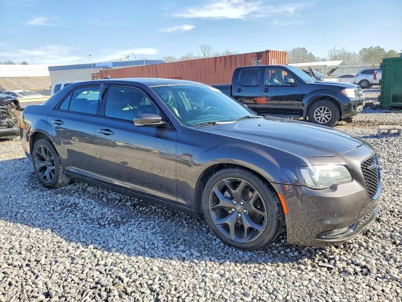 Photo 4 from auction – 2021 CHRYSLER 300 S with VIN 2C3CCABG0MH537025