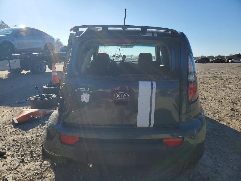 Photo 6 from auction – 2010 KIA SOUL + with VIN KNDJT2A28A7069468