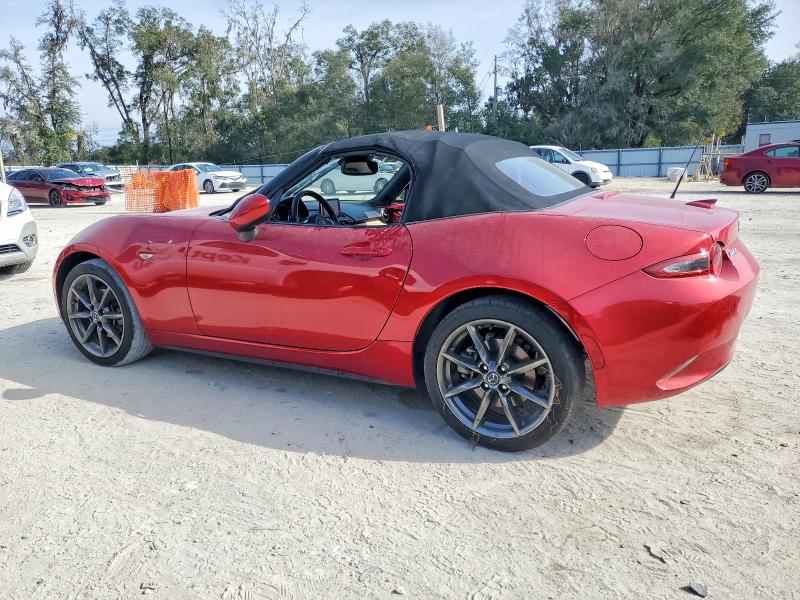 Photo 2 from auction – 2016 MAZDA MX-5 MIATA with VIN JM1NDAD7XG0100169
