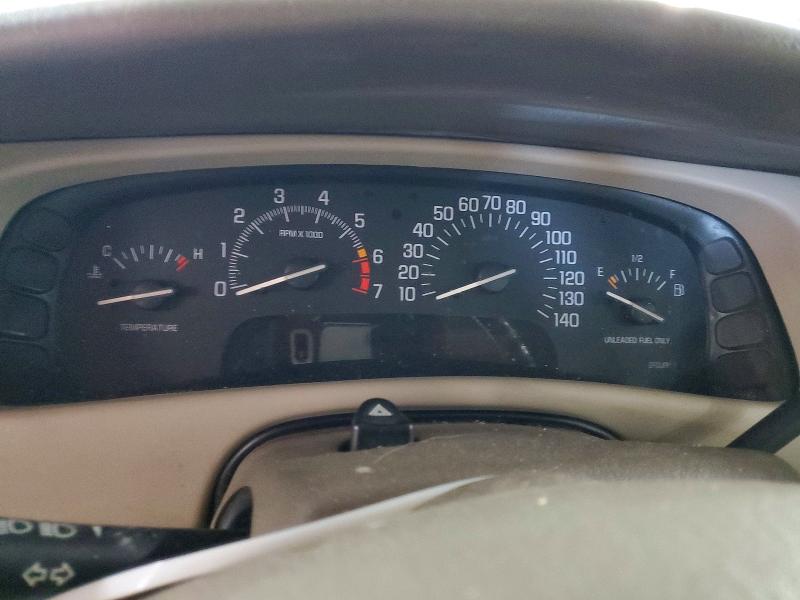 Photo 9 from auction – 2002 BUICK PARK AVENU with VIN 1G4CW54K924216540