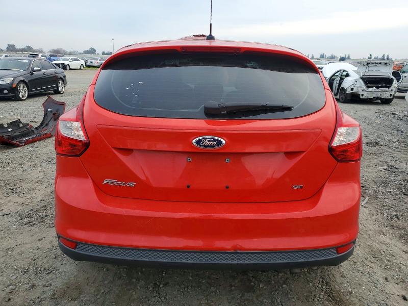 Photo 6 from auction – 2014 FORD FOCUS SE with VIN 1FADP3K24EL322908