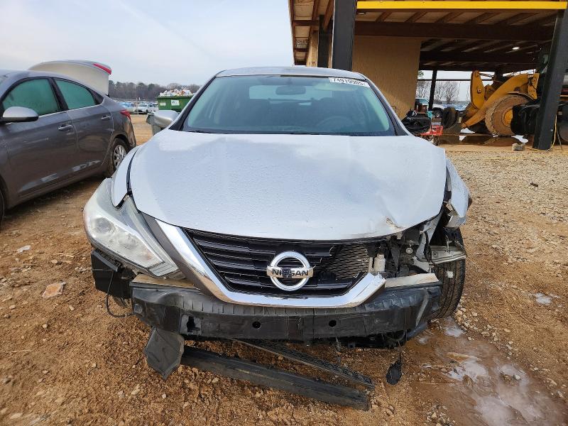 Photo 5 from auction – 2017 NISSAN ALTIMA with VIN 1N4AL3AP4HC173481