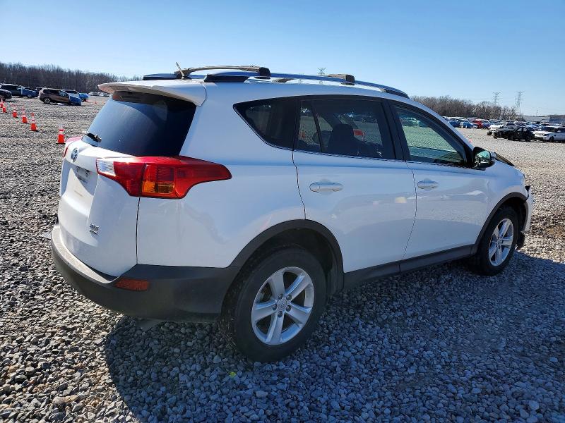 Photo 3 from auction – 2013 TOYOTA RAV4 XLE with VIN JTMRFREV5D5011941
