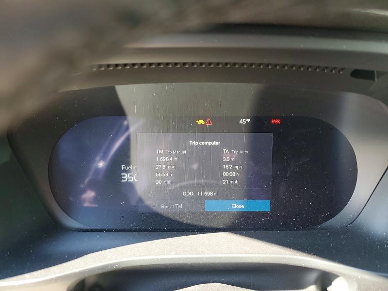 Photo 9 from auction – 2025 VOLVO XC40 with VIN YV4L12UJ8S2465400