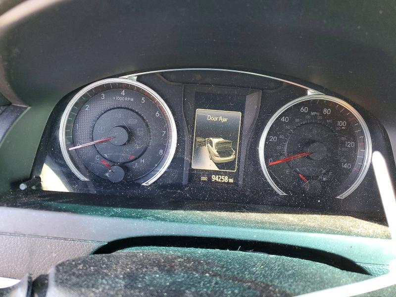 Photo 9 from auction – 2017 TOYOTA CAMRY with VIN 4T1BF1FK5HU405552