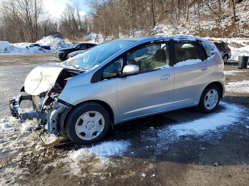 HONDA FIT 2013 with VIN JHMGE8H38DC032517 - Photo from auction