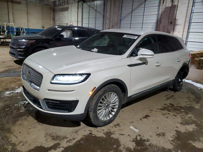 LINCOLN NAUTILUS 2019 with VIN 2LMPJ6J97KBL63196 - Photo from auction
