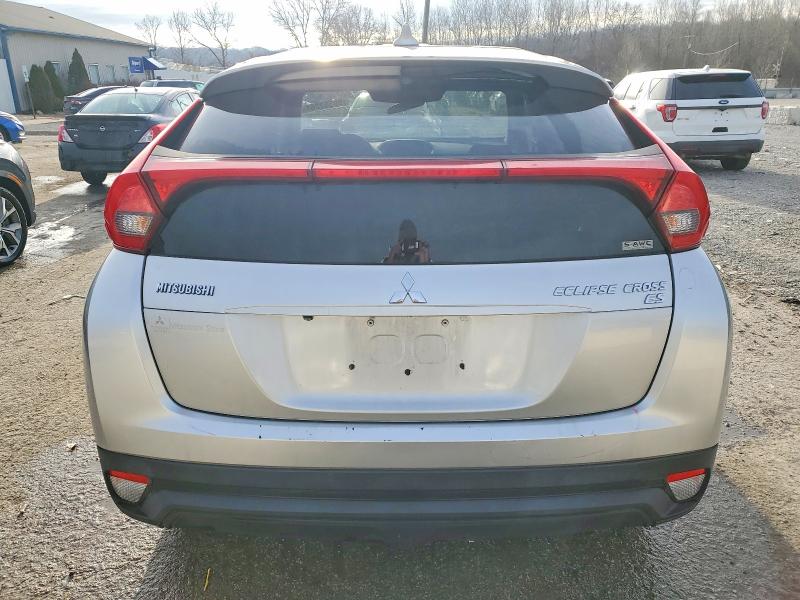 Photo 6 from auction – 2019 MITSUBISHI ECLIPSE CR with VIN JA4AT3AA9KZ016548