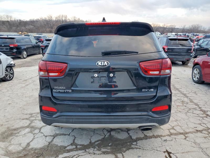 Снимка 6 от търг – 2019 KIA SORENTO с VIN 5XYPH4A59KG451417