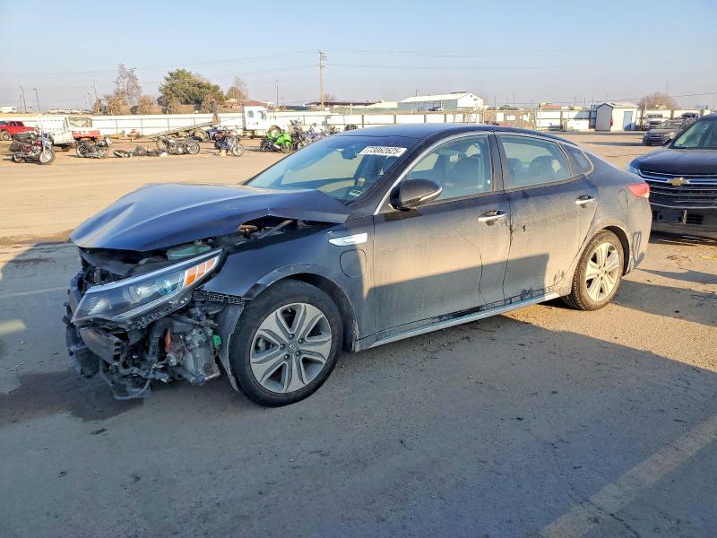 KIA OPTIMA PLUG-IN HYBRID 2017 with VIN KNAGV4LD3H5007543 - Photo from auction