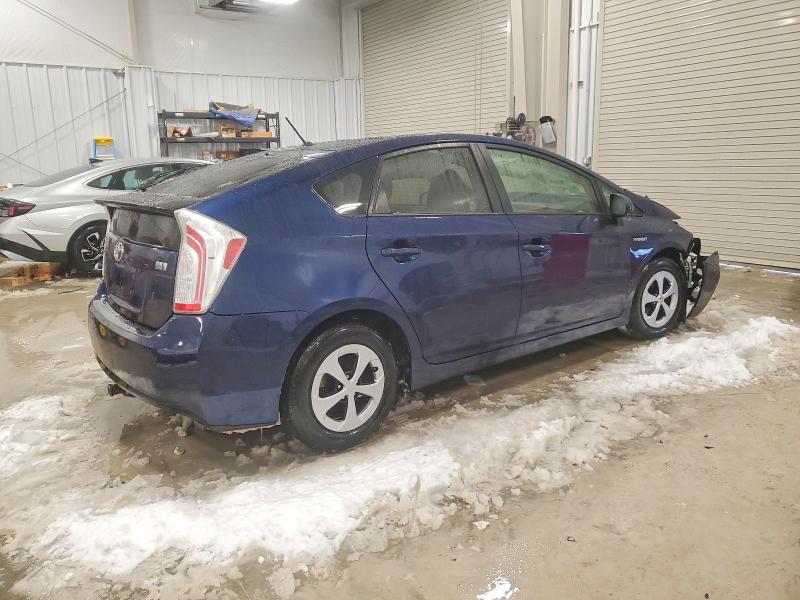 Photo 3 from auction – 2014 TOYOTA PRIUS with VIN JTDKN3DU6E1782864