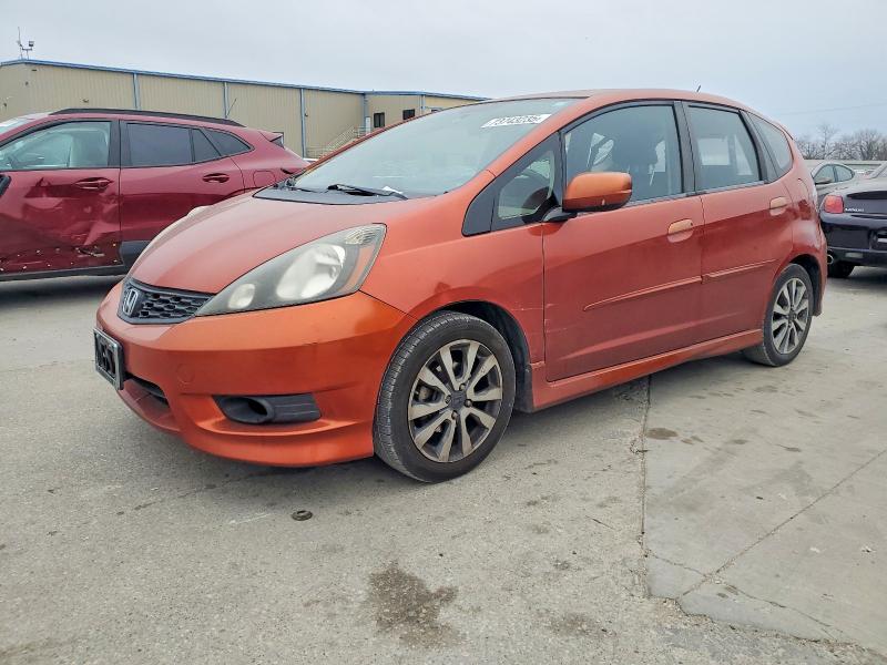 HONDA FIT SPORT 2012 with VIN JHMGE8G52CC015407 - Photo from auction