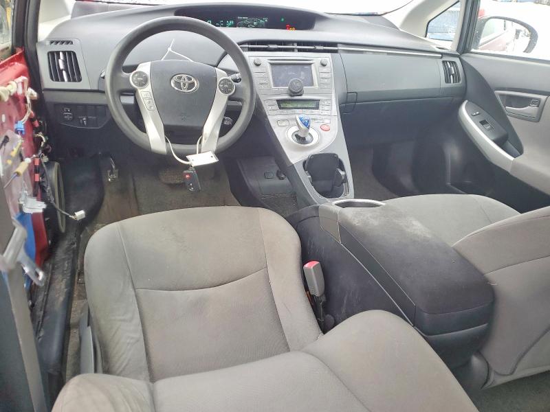 Photo 8 from auction – 2013 TOYOTA PRIUS with VIN JTDKN3DU4D5672709