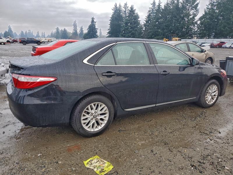 Photo 3 from auction – 2017 TOYOTA CAMRY LE with VIN 4T1BF1FK2HU727176