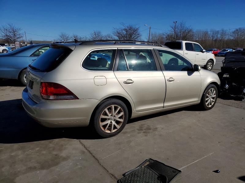 Photo 3 from auction – 2014 VOLKSWAGEN JETTA with VIN 3VWPX7AJ4EM600399