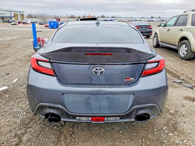 Photo 6 from auction – 2025 TOYOTA GR 86 with VIN JF1ZNBE11S9750629