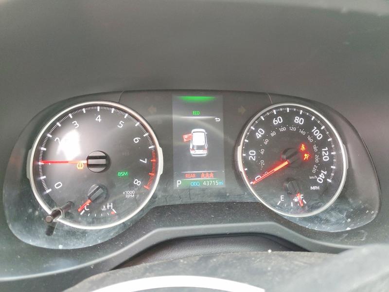 Photo 9 from auction – 2022 TOYOTA RAV4 XLE P with VIN JTMC1RFV7ND093200