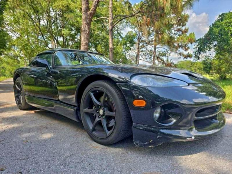 2000 DODGE VIPER RT-1