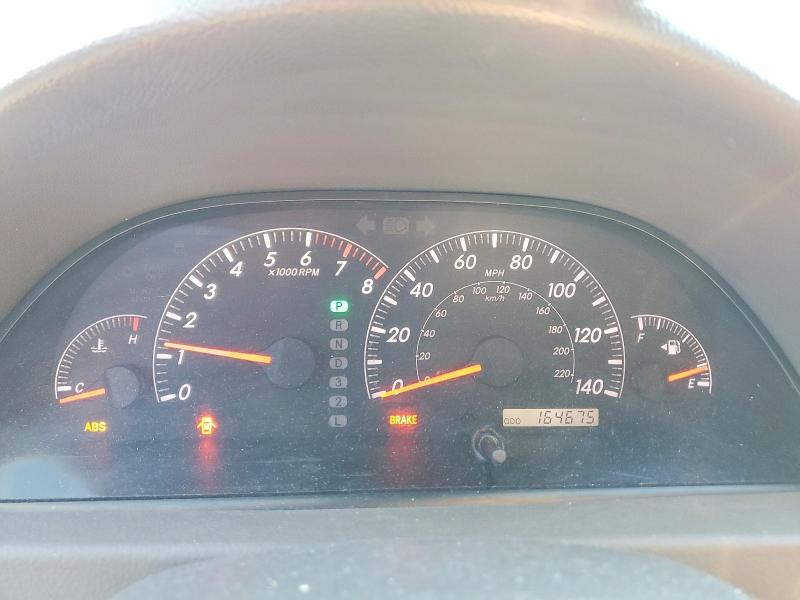 Photo 9 from auction – 2005 TOYOTA CAMRY LE with VIN 4T1BF30K95U093753