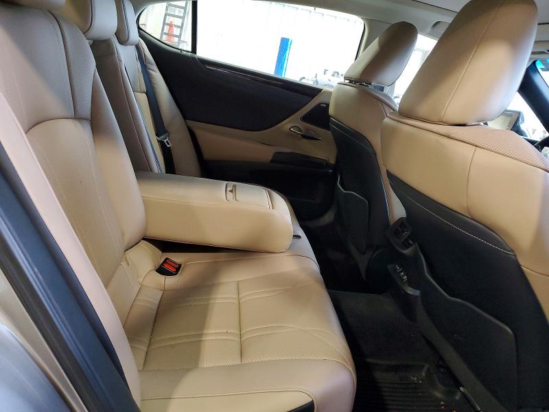 Photo 10 from auction – 2019 LEXUS ES with VIN 58ABZ1B10KU042579