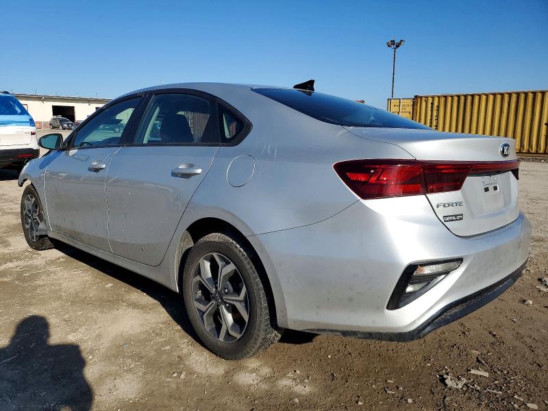Photo 2 from auction – 2021 KIA FORTE with VIN 3KPF24AD4ME371639