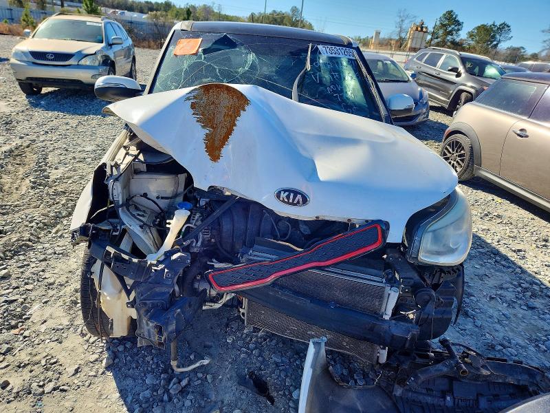 Foto 5 de la subasta – 2014 KIA SOUL + con VIN KNDJP3A59E7075595