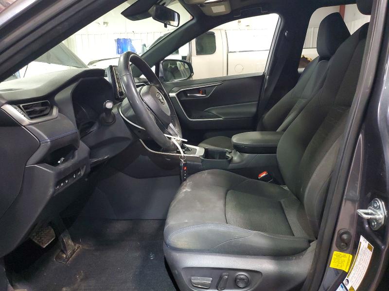 Photo 7 from auction – 2022 TOYOTA RAV4 SE with VIN JTM16RFVXND522824