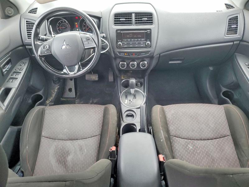 Photo 8 from auction – 2017 MITSUBISHI OUTLANDER with VIN JA4AP3AU2HZ018598