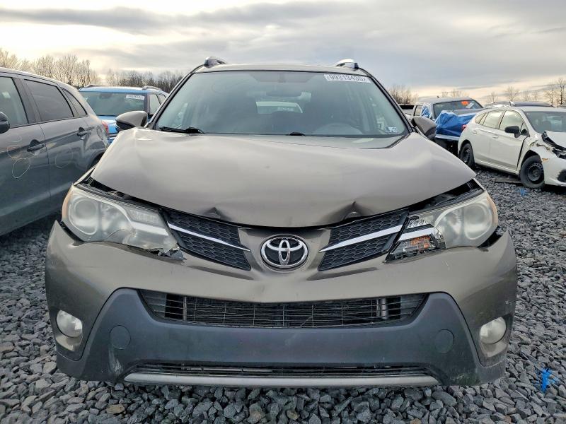 Photo 5 from auction – 2013 TOYOTA RAV4 XLE with VIN JTMRFREV7DD020226