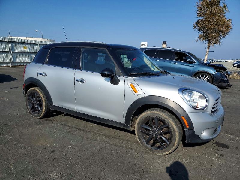 Photo 4 from auction – 2013 MINI COOPER with VIN WMWZB3C5XDWR35469