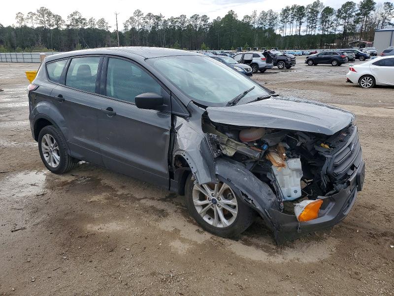 Photo 4 from auction – 2017 FORD ESCAPE S with VIN 1FMCU0F73HUB64770