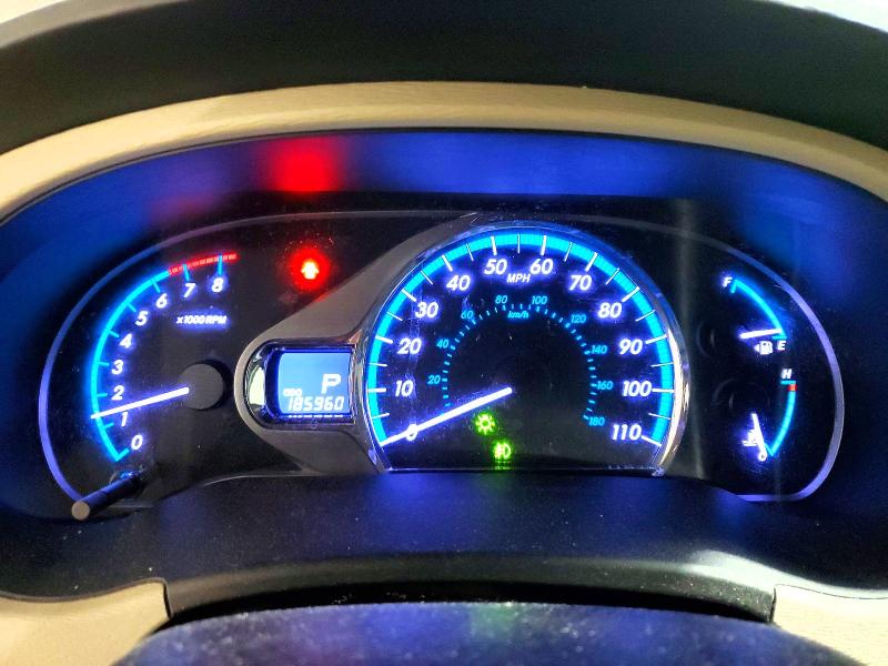 Photo 9 from auction – 2014 TOYOTA SIENNA XLE with VIN 5TDYK3DC2ES441958