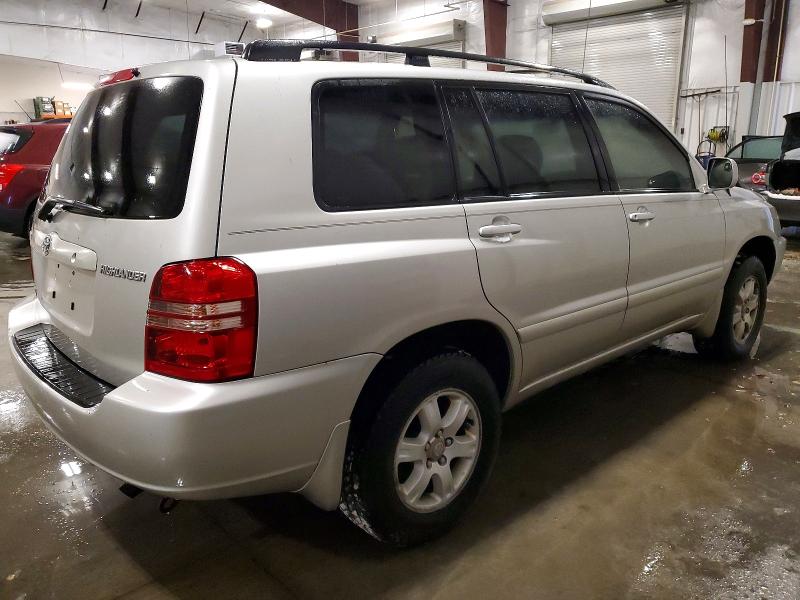 Photo 3 from auction – 2002 TOYOTA HIGHLANDER with VIN JTEHF21A020058435