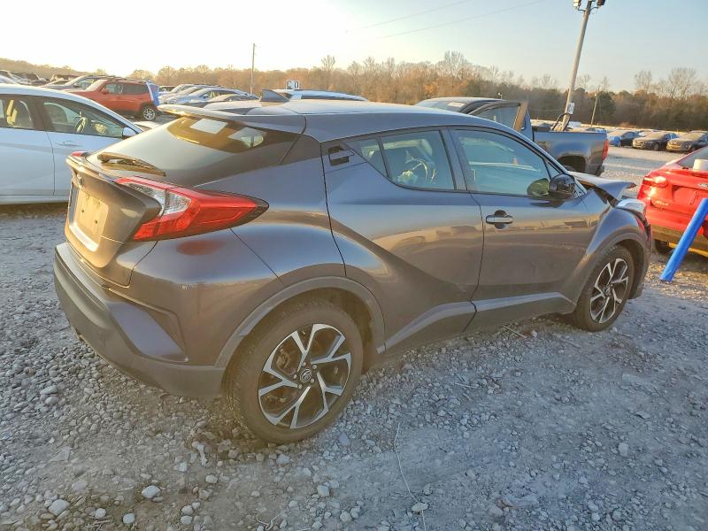Photo 3 from auction – 2018 TOYOTA C-HR with VIN JTNKHMBX9J1004378