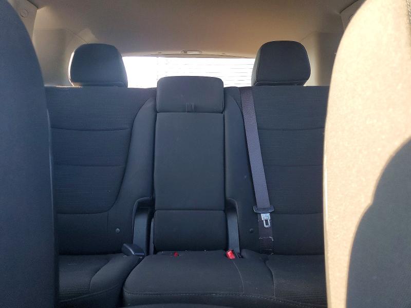 Photo 10 from auction – 2014 KIA SORENTO LX with VIN 5XYKTCA62EG430599