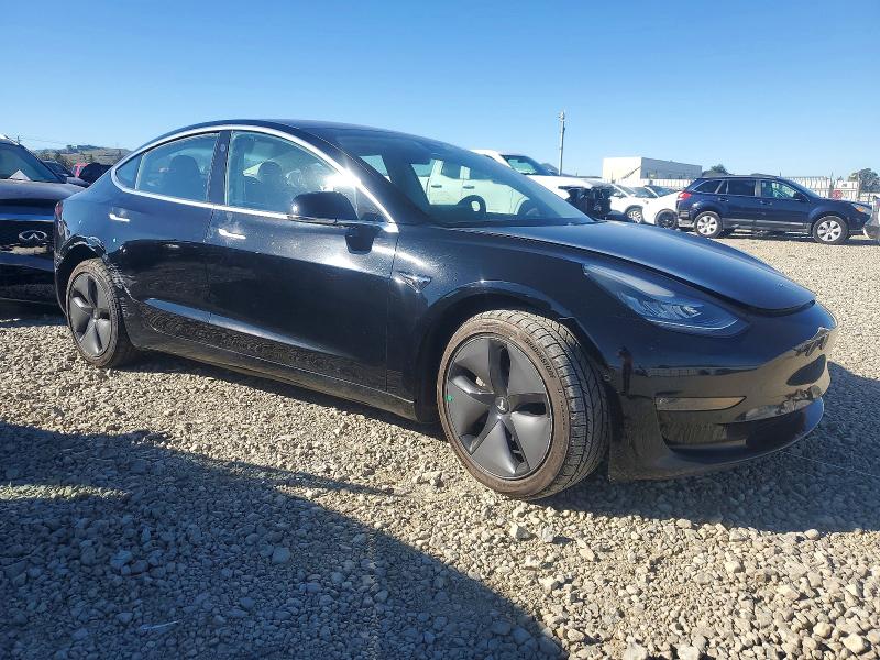 Photo 4 from auction – 2018 TESLA MODEL 3 with VIN 5YJ3E1EA3JF157000