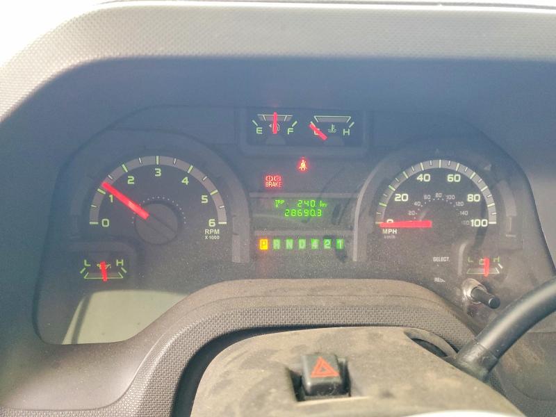 Photo 8 from auction – 2018 FORD E450 with VIN 1FDXE4FS8JDC13025