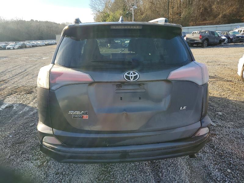 Photo 6 from auction – 2017 TOYOTA RAV4 with VIN JTMZFREVXHJ124894