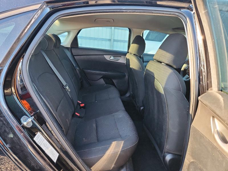 Photo 10 from auction – 2019 KIA FORTE FE with VIN 3KPF24AD9KE032002