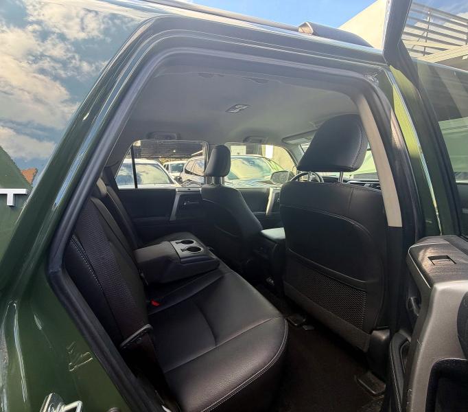 Photo 6 from auction – 2022 TOYOTA 4RUNNER SR with VIN JTESU5JR5N5982010