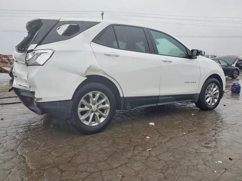 Photo 3 from auction – 2020 CHEVROLET EQUINOX with VIN 2GNAXHEV1L6111176