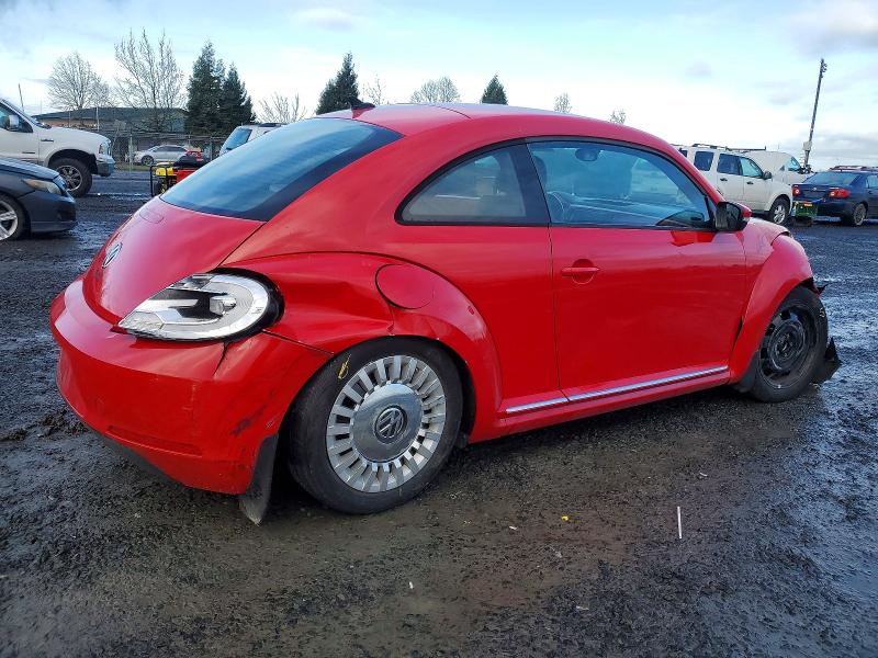 Photo 3 from auction – 2014 VOLKSWAGEN BEETLE with VIN 3VWHP7AT1EM602391