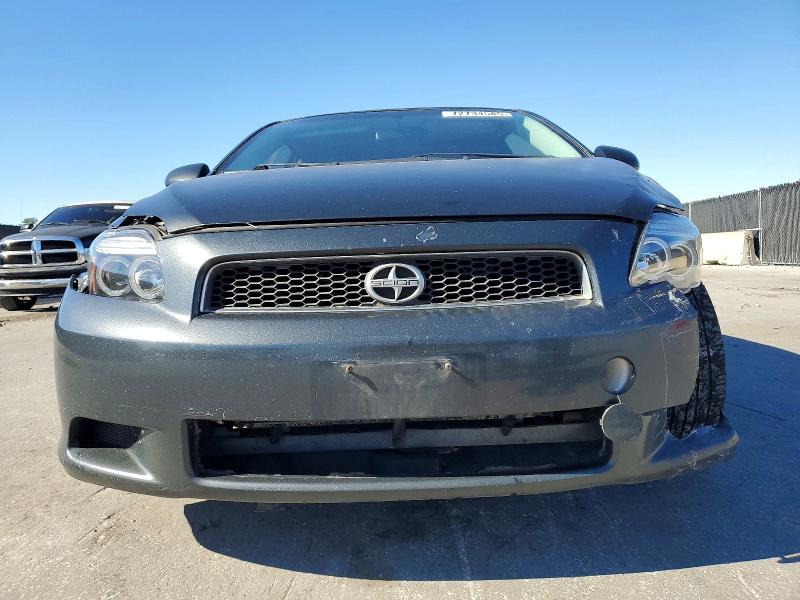 Photo 5 from auction – 2006 TOYOTA SCION TC with VIN JTKDE177660139353
